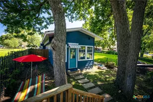 1186 Happy Haven Rd, Mcqueeney, TX 78123 - Photo 2