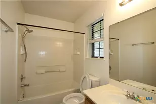1802 Mattie Dr, Copperas Cove, TX 76522 - Photo 20