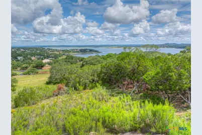 980 El Capitan Trail, Canyon Lake, TX 78133 - Photo 4