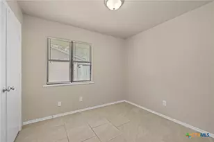 1101 E Avenue O, Belton, TX 76513 - Photo 16