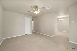 1101 E Avenue O, Belton, TX 76513 - Photo 8