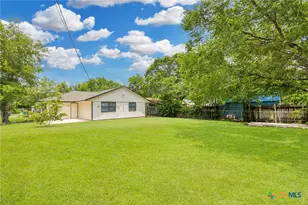 1101 E Avenue O, Belton, TX 76513 - Photo 24