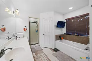 2402 Scott Dr, Copperas Cove, TX 76522 - Photo 4