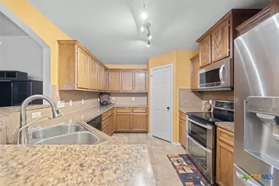 2402 Scott Drive, Copperas Cove, TX 76522 - Photo 8