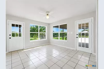 913 Ridge Drive, San Marcos, TX 78666 - Photo 26
