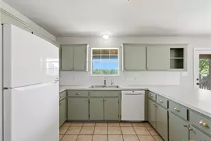 913 Ridge Dr, San Marcos, TX 78666 - Photo 10