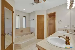 1940 Squire Circle, New Braunfels, TX 78130 - Photo 26