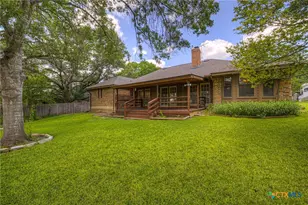 1940 Squire Circle, New Braunfels, TX 78130 - Photo 32