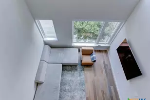 2002 E 7th St, Austin, TX 78702 - Photo 8
