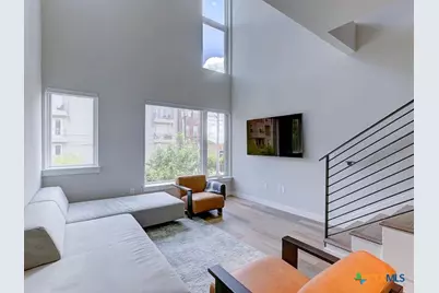 2002 E 7th Street #215, Austin, TX 78702 - Photo 6