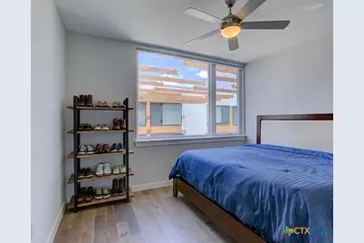 2002 E 7th Street #215, Austin, TX 78702 - Photo 12