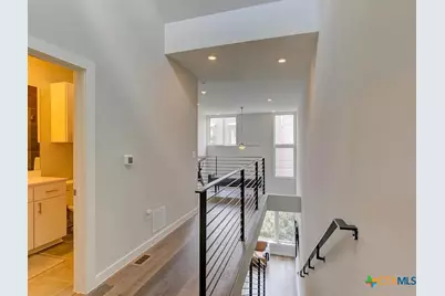 2002 E 7th Street #215, Austin, TX 78702 - Photo 10