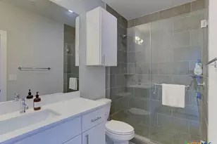 2002 E 7th St, Austin, TX 78702 - Photo 14