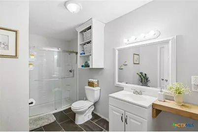 203 Ernst Street, Victoria, TX 77901 - Photo 20