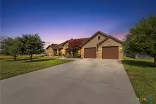 4572 Prairie Summit, Seguin, TX 78155 - Photo 4