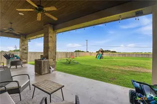4572 Prairie Summit, Seguin, TX 78155 - Photo 38