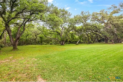 260 Oak Street, Palacios, TX 77465 - Photo 10