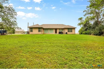 260 Oak Street, Palacios, TX 77465 - Photo 14