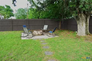 1603 Alcoa Ave, Rockdale, TX 76567 - Photo 16