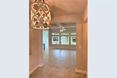 490 Pecan Meadows, New Braunfels, TX 78130 - Photo 2