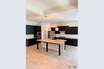 490 Pecan Meadows, New Braunfels, TX 78130 - Photo 4