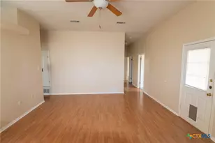 1506 Creek St, Copperas Cove, TX 76522 - Photo 4