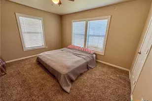 2401 Oak Dr, Gatesville, TX 76528 - Photo 12