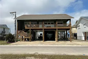 103 W Commerce St, Port O'Connor, TX 77982 - Photo 16