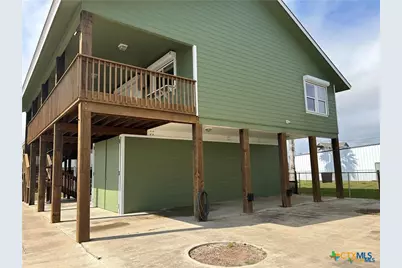 103 W Commerce Street, Port O'Connor, TX 77982 - Photo 4