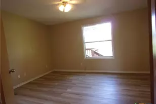 252 Sir Winston Dr, Canyon Lake, TX 78133 - Photo 14