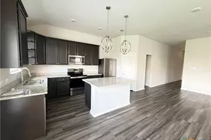 1902 Bayou Wood Ln, Temple, TX 76502 - Photo 8