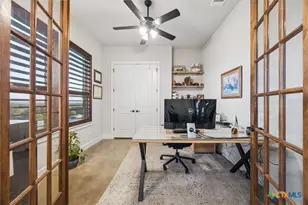219 Flanders, Fischer, TX 78623 - Photo 8