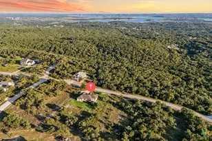 219 Flanders, Fischer, TX 78623 - Photo 6