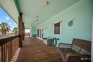 23 Macey St, Port O'Connor, TX 77982 - Photo 12