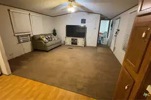 706 W Cleveland Ave, Seadrift, TX 77983 - Photo 4