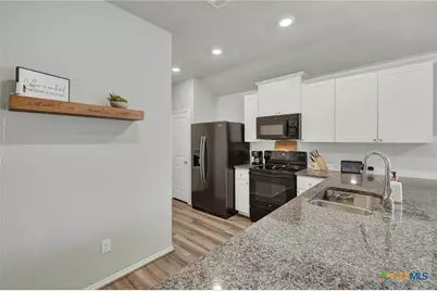 1814 Strawberry Field, New Braunfels, TX 78130 - Photo 10