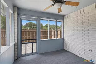 1559 Golden Sage Dr, Seguin, TX 78155 - Photo 36