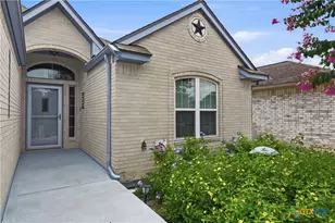 1559 Golden Sage Dr, Seguin, TX 78155 - Photo 2