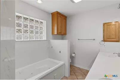 1559 Golden Sage Drive, Seguin, TX 78155 - Photo 22