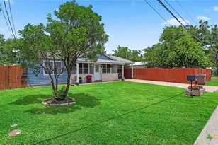 128 Riverview Rd, Mcqueeney, TX 78123 - Photo 2