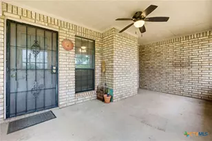 148 Sunflower, Lampasas, TX 76550 - Photo 24