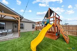 9109 Honey Mesquite, Seguin, TX 78155 - Photo 24