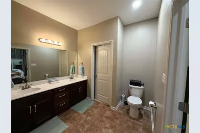 210 Cobble Stone Court, Victoria, TX 77904 - Photo 18