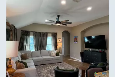 210 Cobble Stone Court, Victoria, TX 77904 - Photo 8