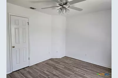 120 Gardenridge Drive, Seguin, TX 78155 - Photo 8