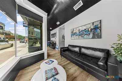 210 E Central Avenue #E, Belton, TX 76513 - Photo 4