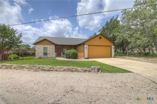 596 Riviera Dr, Canyon Lake, TX 78133 - Photo 2