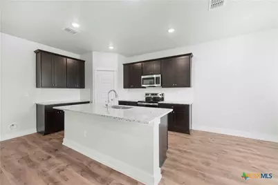 8725 Ponderosa Pine Road, Temple, TX 76502 - Photo 6