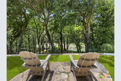 1033 Gruene Road, New Braunfels, TX 78130 - Photo 34