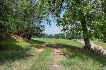 1016 County Road 306, Rockdale, TX 76567 - Photo 20